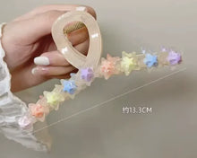 Load image into Gallery viewer, Love Star Hair Clip - Fashionable Simple Accessory