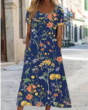 Load image into Gallery viewer, Flowy Bloom Loose-Fit Floral Maxi Dress
