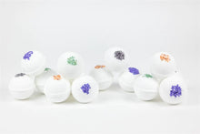 Load image into Gallery viewer, Bath Bombs and Shower Steamers Gift Set, Relaxing Natural Bath Gift Box ITDinos®