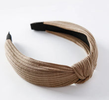 Load image into Gallery viewer, Knit Wide Vintage Headband with Knot Detail