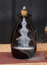 Load image into Gallery viewer, Black Ceramic Incense Burner ITDinos®