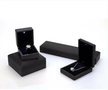 Load image into Gallery viewer, LED Jewelry Gift Box ITDinos®