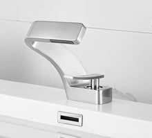 Load image into Gallery viewer, Black Hot and Cold Basin Faucet - Copper Single-Hole