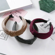 Load image into Gallery viewer, Knit Wide Vintage Headband with Knot Detail