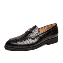 Load image into Gallery viewer, Men's Casual Low-Top Dress Shoes with Crocodile Pattern ITDinos®