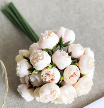 Load image into Gallery viewer, 1 Bunch of Fake Rose Flower Arrangement ITDinos®