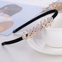 Load image into Gallery viewer, Butterfly Hair Band with Rhinestone Clips