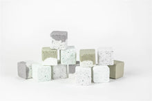 Load image into Gallery viewer, Sune Exclusive - Earthy Shower Steamer, Refreshing Gift Box for Men and Women, Set of 3 Shower Steamers ITDinos®