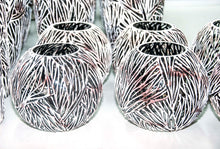 Lade das Bild in den Galerie-Viewer, Handpainted Glass Vase for Flowers | Painted Art | Interior Design Home Room Decor | Table vase 6 in Itdinos