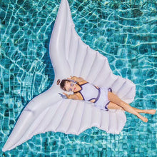Load image into Gallery viewer, Giant Angel Wings Inflatable Pool Floating Air Mattress Lazy Water Party Toy Riding Butterfly Swimming Ring Piscina 110*180cm Itdinos