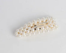Lade das Bild in den Galerie-Viewer, Korean Pearl Edge Hair Clips - Sweet BB Style (Set)
