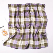 Lade das Bild in den Galerie-Viewer, Color Plaid Scarf for Women 70x70cm Art Student Neck Scarf
