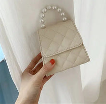 Load image into Gallery viewer, Fashion Rhombus Chain Shoulder Bag
