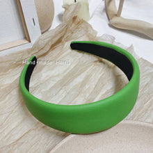 Load image into Gallery viewer, Wide Headband with Lychee Leather Design
