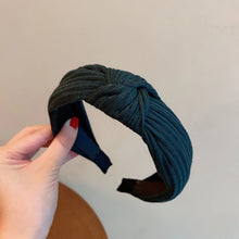 Load image into Gallery viewer, Knitted Headband with Cross Knot Design
