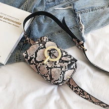 Load image into Gallery viewer, Python Print Belt Bag ITDinos®
