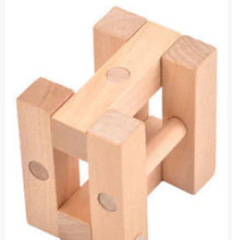Lade das Bild in den Galerie-Viewer, Puzzlespielzeug für Erwachsene – Kongming-Schloss-Demontagespiel aus Holz
