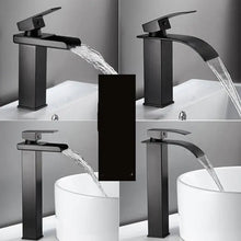 Lade das Bild in den Galerie-Viewer, European All-Copper Waterfall Faucet in Black Gold Chrome
