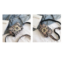 Load image into Gallery viewer, Python Print Belt Bag ITDinos®
