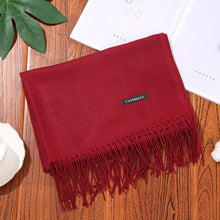 Lade das Bild in den Galerie-Viewer, Thick Warm Women&#39;s Cashmere Feel Scarf ITDinos®

