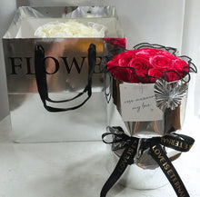 Load image into Gallery viewer, Gift Heart Soap Flower Carnation Rose ITDinos®
