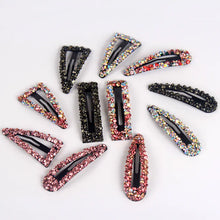 Lade das Bild in den Galerie-Viewer, Korean Style Rectangular BB Hair Clip with Rhinestones
