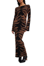 Lade das Bild in den Galerie-Viewer, Fashion Print Dress
