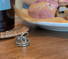 Load image into Gallery viewer, 925 Sterling Silver Women&#39;s Cold Wind Ring ITDinos®
