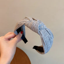 Load image into Gallery viewer, Knitted Headband with Cross Knot Design
