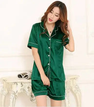 Load image into Gallery viewer, Silk Sleepwear set

