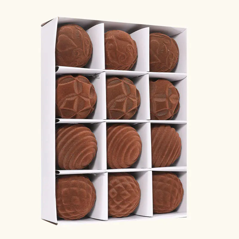 12-Pack Velvet Christmas Tree Ornaments - Plastic Balls ITDinos®