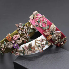 Lade das Bild in den Galerie-Viewer, Fashion Diamond Colored Flower Headband
