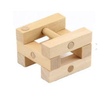 Lade das Bild in den Galerie-Viewer, Puzzlespielzeug für Erwachsene – Kongming-Schloss-Demontagespiel aus Holz
