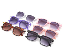 Lade das Bild in den Galerie-Viewer, Retro Multicolored Sunglasses ITDinos®
