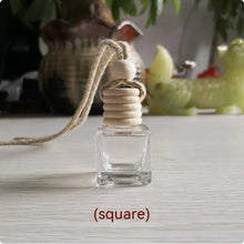 Lade das Bild in den Galerie-Viewer, Hanging Glass Car Perfume Bottle Rearview Mirror Pendant ITDinos®
