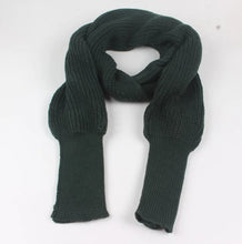 Lade das Bild in den Galerie-Viewer, Knitted Yarn Scarf with Sleeves and Shawl Design
