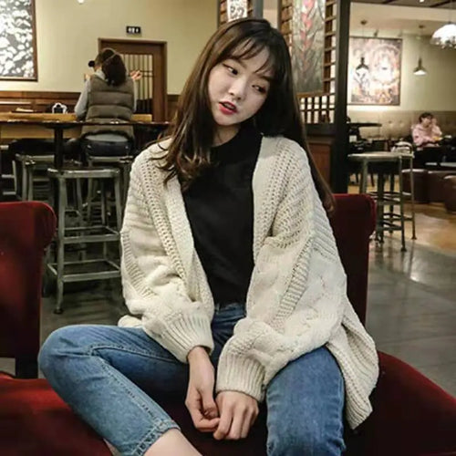 2020 Autumn Women's Oversized Knitted Cardigan Sweater ITDinos®
