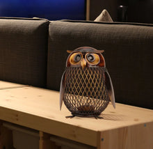 Lade das Bild in den Galerie-Viewer, Owl Piggy Bank, Iron Craft Coin Bank
