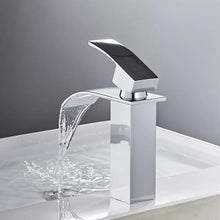 Lade das Bild in den Galerie-Viewer, Waterfall Face Basin Faucet for Cold and Hot Water
