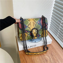 Load image into Gallery viewer, New Women&#39;s Crocodile Pattern Chain Crossbody Bag
