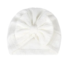 Lade das Bild in den Galerie-Viewer, Baby Beanie Cap with Bow ITDinos®
