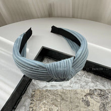 Load image into Gallery viewer, Knitted Headband with Cross Knot Design
