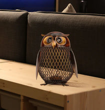 Lade das Bild in den Galerie-Viewer, Owl Piggy Bank, Iron Craft Coin Bank
