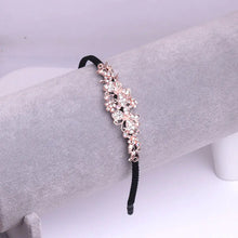 Lade das Bild in den Galerie-Viewer, Butterfly Hair Band with Rhinestone Clips
