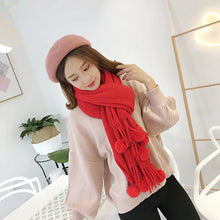 Lade das Bild in den Galerie-Viewer, Pom-Pom Fringe Scarf, Knit Solid Color Shawl
