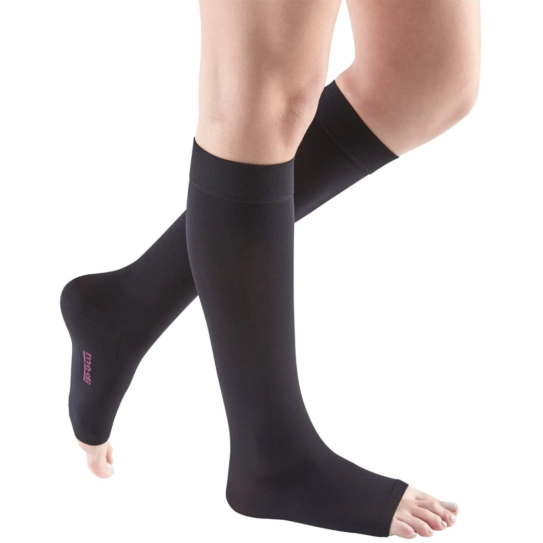 mediven Comfort for Women 15-20 mmHg – Open Toe Knee High Compression Stockings Semi-Transparent Hosiery VII-Petite Ebony