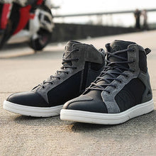 Lade das Bild in den Galerie-Viewer, Motorcycle Riding Boots for Optimal Performance
