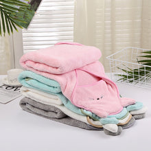 Lade das Bild in den Galerie-Viewer, Baby Poncho Bath Towel Bebe Toalla Velvet 90*90cm Fleece Hood Infant Towels Blanket Newborn Baby Hooded Towel Infant Babies Spa Itdinos
