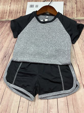 Lade das Bild in den Galerie-Viewer, Kids Fitness T-shirt Gym Shorts Sports Women Girl Running Tops Tee Jogging Suits Children Training Yoga Set Tracksuit Sportswear Itdinos
