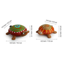 Lade das Bild in den Galerie-Viewer, &#39;Squirtle-Turtle&#39; Handmade Garden Decorative Showpiece In Terracotta Itdinos
